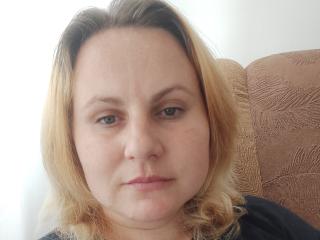 AngelicaLu - Live Sex Cam - 22160409