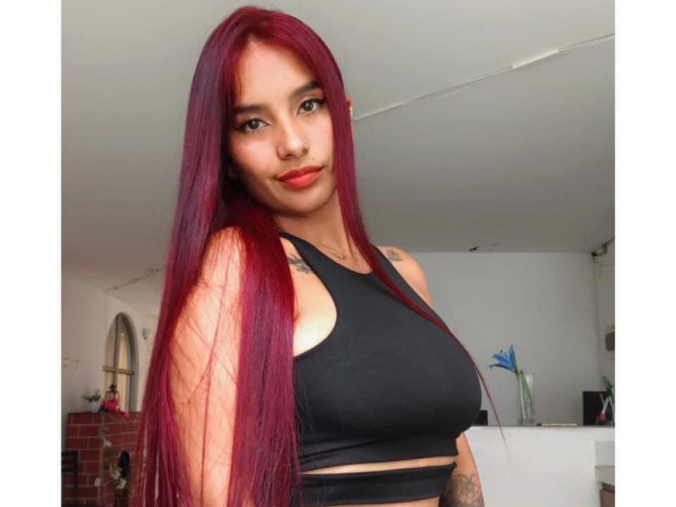 NaomiThird - Live Sex Cam - 22160601
