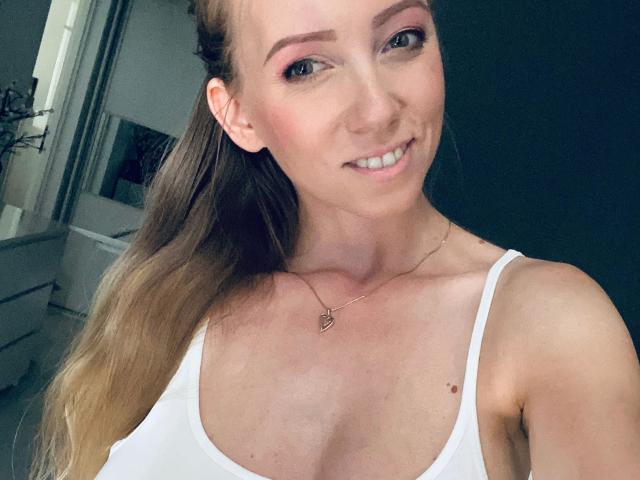 JulieMayer-hot - Live Sex Cam - 22163445