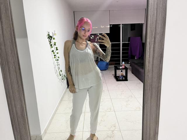 SarahRousen - Live porn &amp; sex cam - 22166045