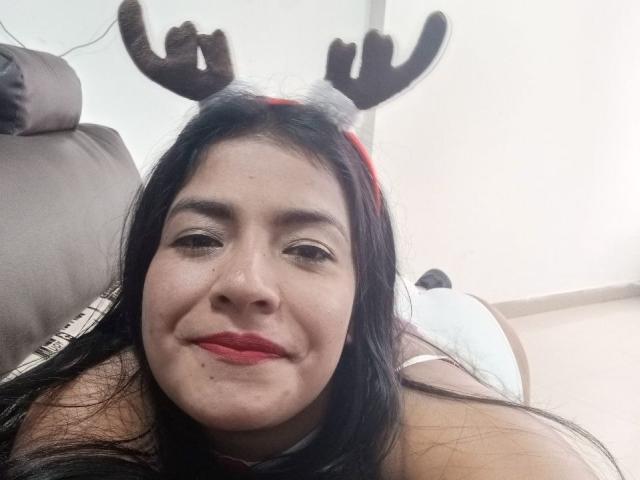 ArianithaXox - Live sex cam - 22170669