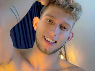 ArthurLove - Sexe cam en vivo - 22171141