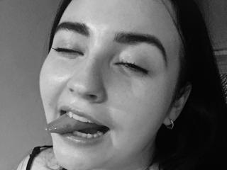 KamillaAss - Live Sex Cam - 22171373