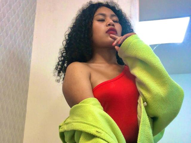 SophieSonyas - Sexe cam en vivo - 22173457