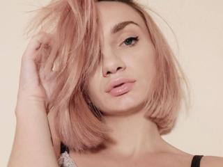 ArinaWins - Live sex cam - 22173597