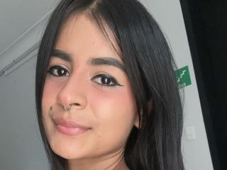 MichelleBenett - Live porn &amp; sex cam - 22175457