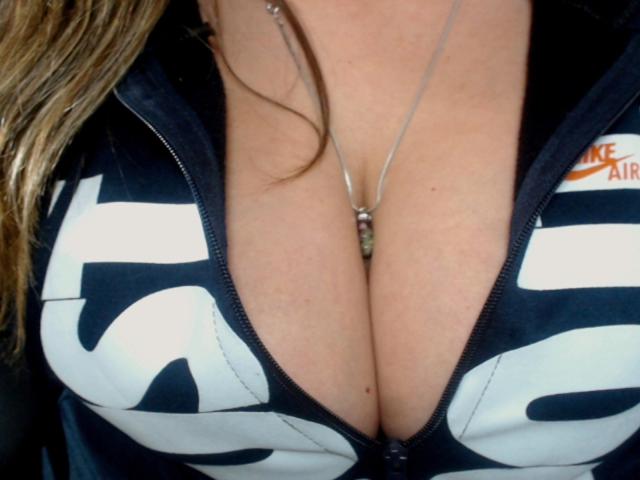 GilliSkquirtty - Sexe cam en vivo - 22178785