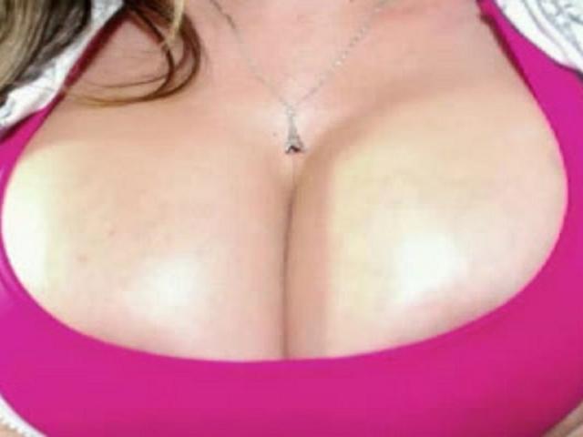 MissGilliSquirty - Sexe cam en vivo - 22178789