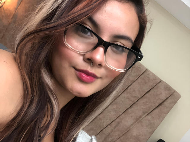 DaphneScott - Live sex cam - 22179533
