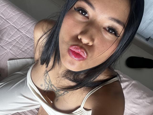 AmyyButterfly - Live sex cam - 22187265