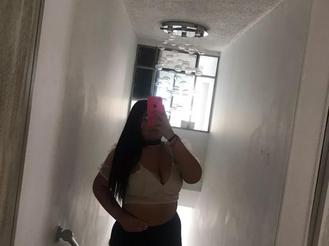 MelodyB - Live sex cam - 22187553