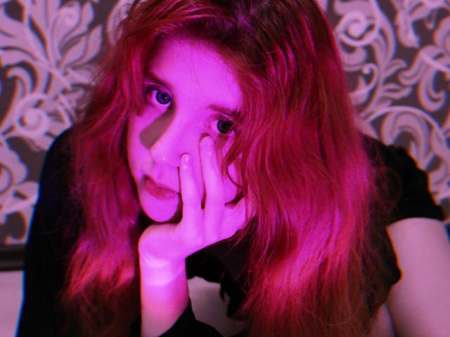 SelineLun - Live Sex Cam - 22190117