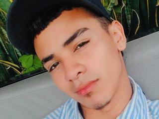 AndresHots - Live Sex Cam - 22190241