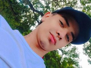 AndresHots - Live Sex Cam - 22190261