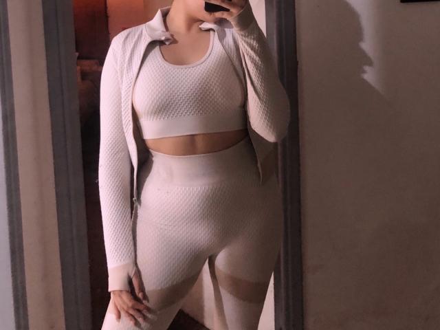 AlexaLip - Live sex cam - 22194273