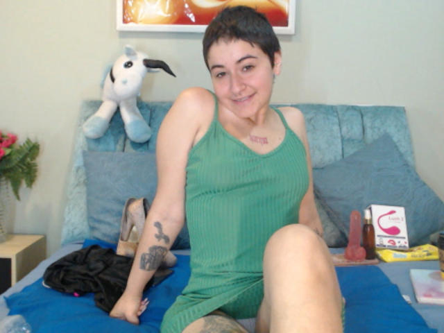MissTat - Live sex cam - 22198821