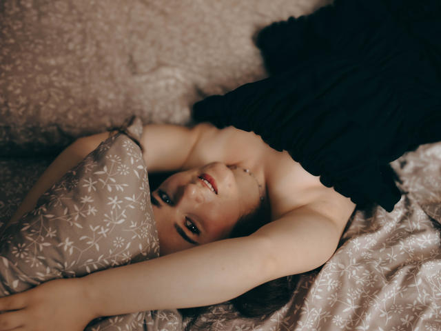 KateUnique - Live porn &amp; sex cam - 22199017