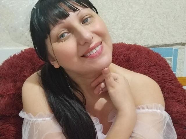 LyxBabeLove - Live Sex Cam - 22199369