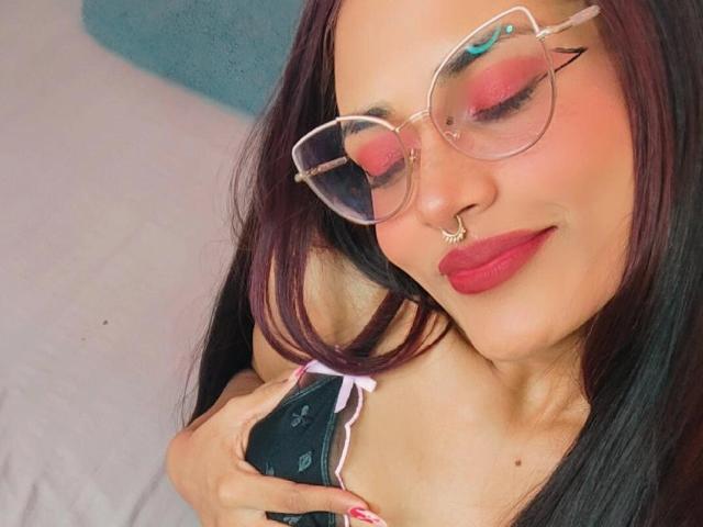 MelisaSavino - Live porn &amp; sex cam - 22200333