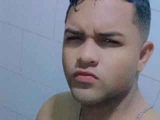 MaxHotX69 - Live Sex Cam - 22204193