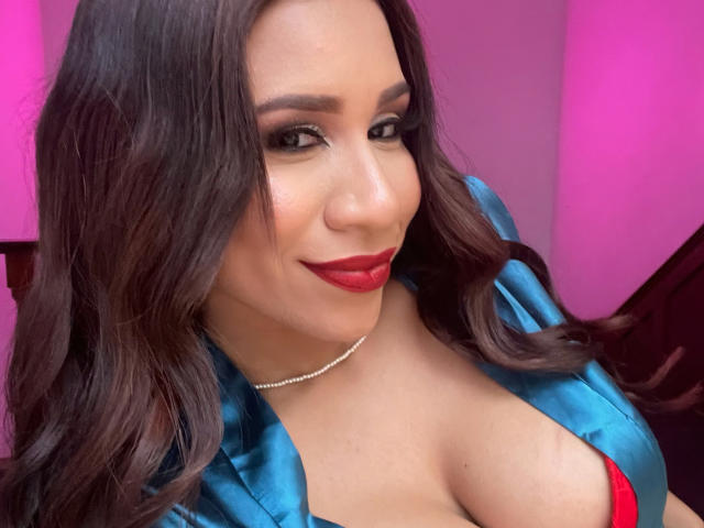 LunaMiranda - Live porn &amp; sex cam - 22205369