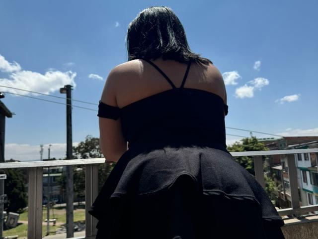 AntonellaaCruz - Live Sex Cam - 22205749