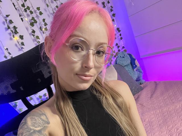 LyssaRou - Live sex cam - 22206497