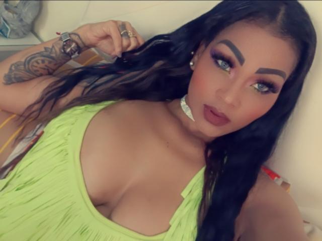 LinaaPrincess - Live Sex Cam - 22207985