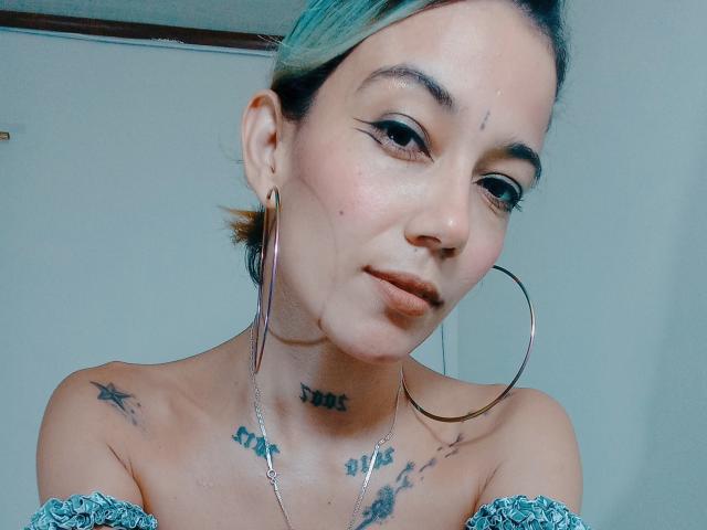 Veroo69 - Live Sex Cam - 22208905