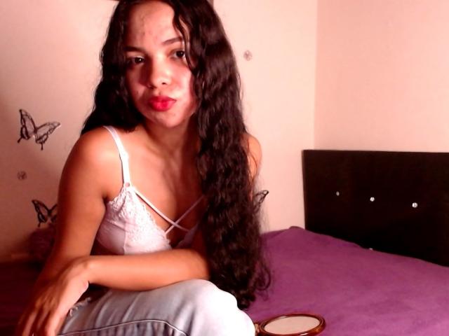JowlinSweets - Live sex cam - 22212333