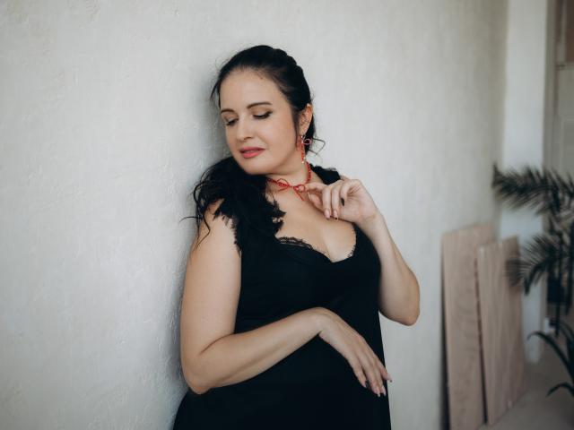 TayaBoret - Live Sex Cam - 22215625