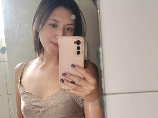 MiaGarcia - Sexe cam en vivo - 22216681