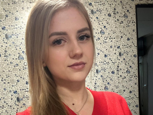 MilanaMillinois - Sexe cam en vivo - 22217157