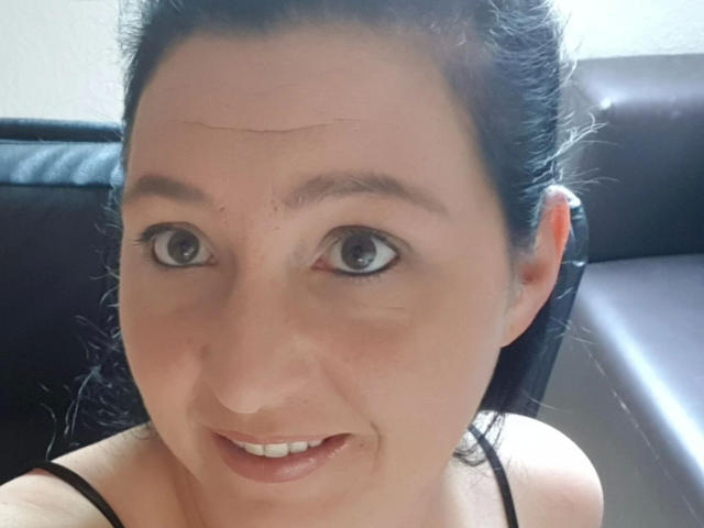 mistress-lola-hot - Live Sex Cam - 22218641