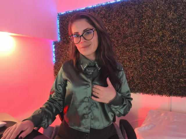 GiaGreen - Live sex cam - 22219957