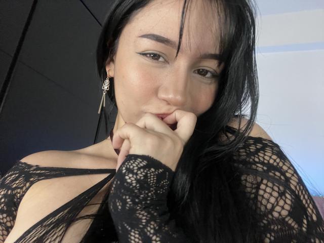 DeisyWest - Live porn &amp; sex cam - 22220801