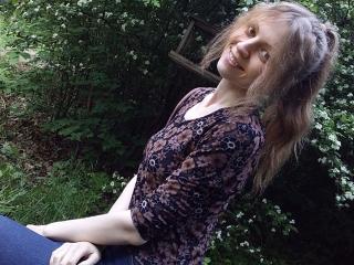 AsyaMossa - Live Sex Cam - 22223777
