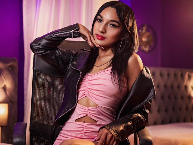 SophiaBella - Sexe cam en vivo - 22225225