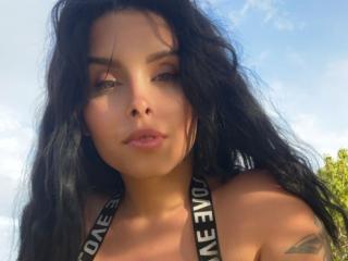 BriannaI - Live Sex Cam - 22234257