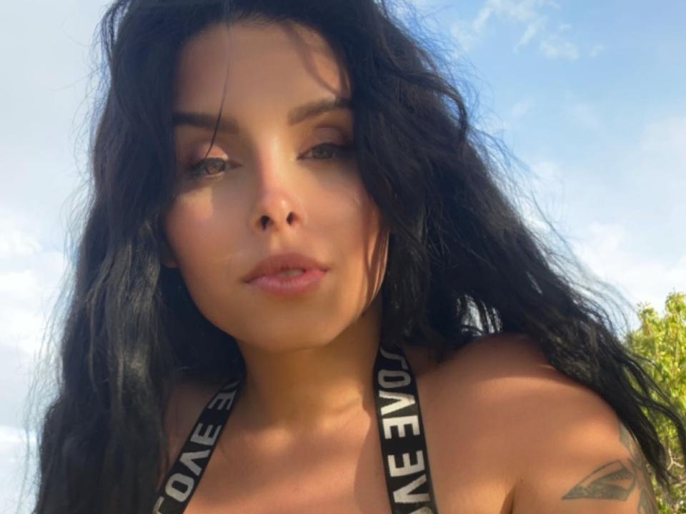 BriannaI - Live Sex Cam - 22234257