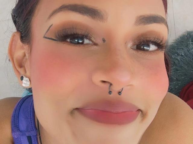 MelisaSavino - сексуальная веб-камера в реальном времени - 22234393