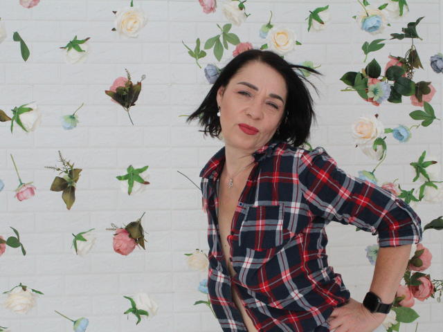 SandraHormas - Sexe cam en vivo - 22235321