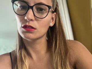 NikitaNiky-hot - Live Sex Cam - 22241117