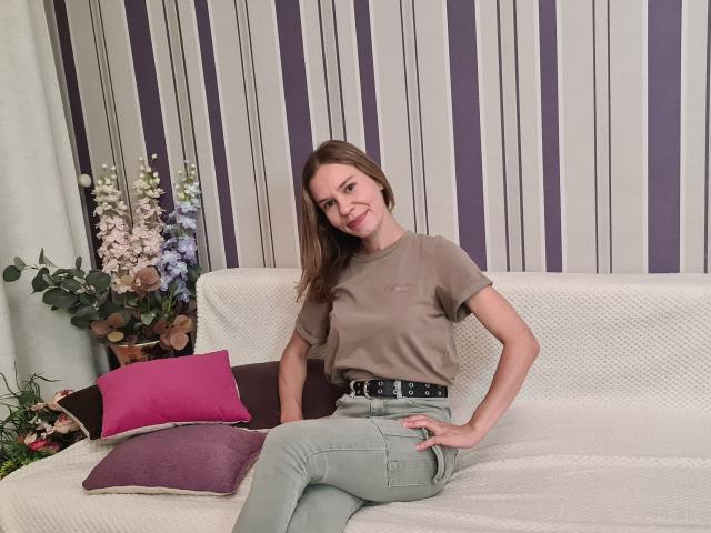 LilyWest - Live Sex Cam - 22245405