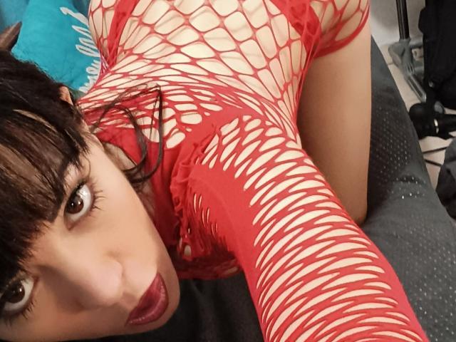 OrianaLaFrancaise - Live porn &amp; sex cam - 22248625