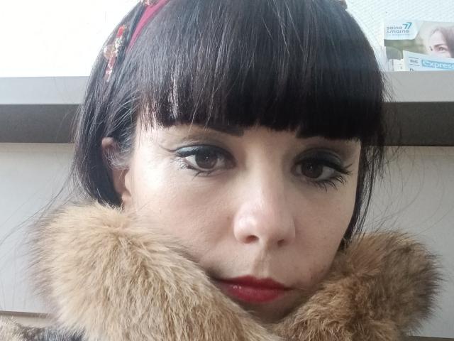 OrianaLaFrancaise - Live porn &amp; sex cam - 22248785