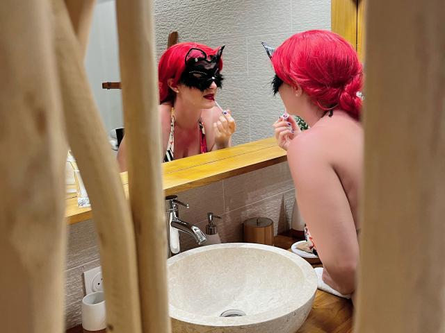 MelanieFrancaise - сексуальная веб-камера в реальном времени - 22249069