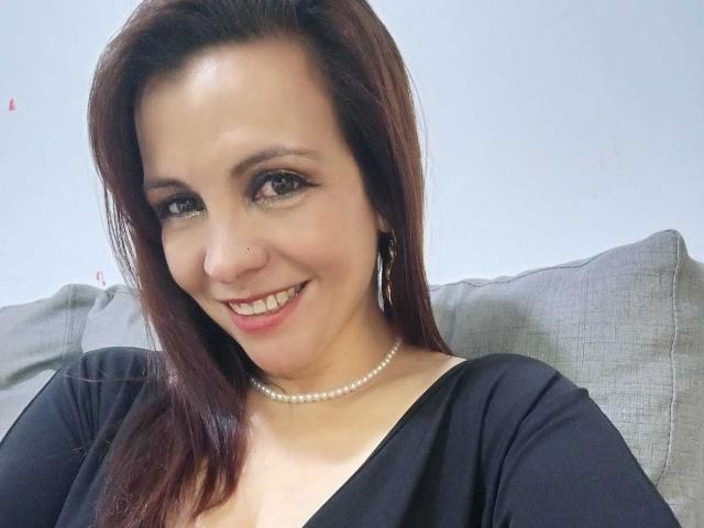 MilenaHott69 - Live sexe cam - 22249921
