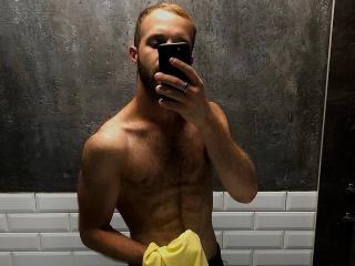 LoveAndSexCouple - Live sex cam - 22250869