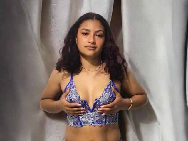 Ameliebx - Live porn &amp; sex cam - 22252209